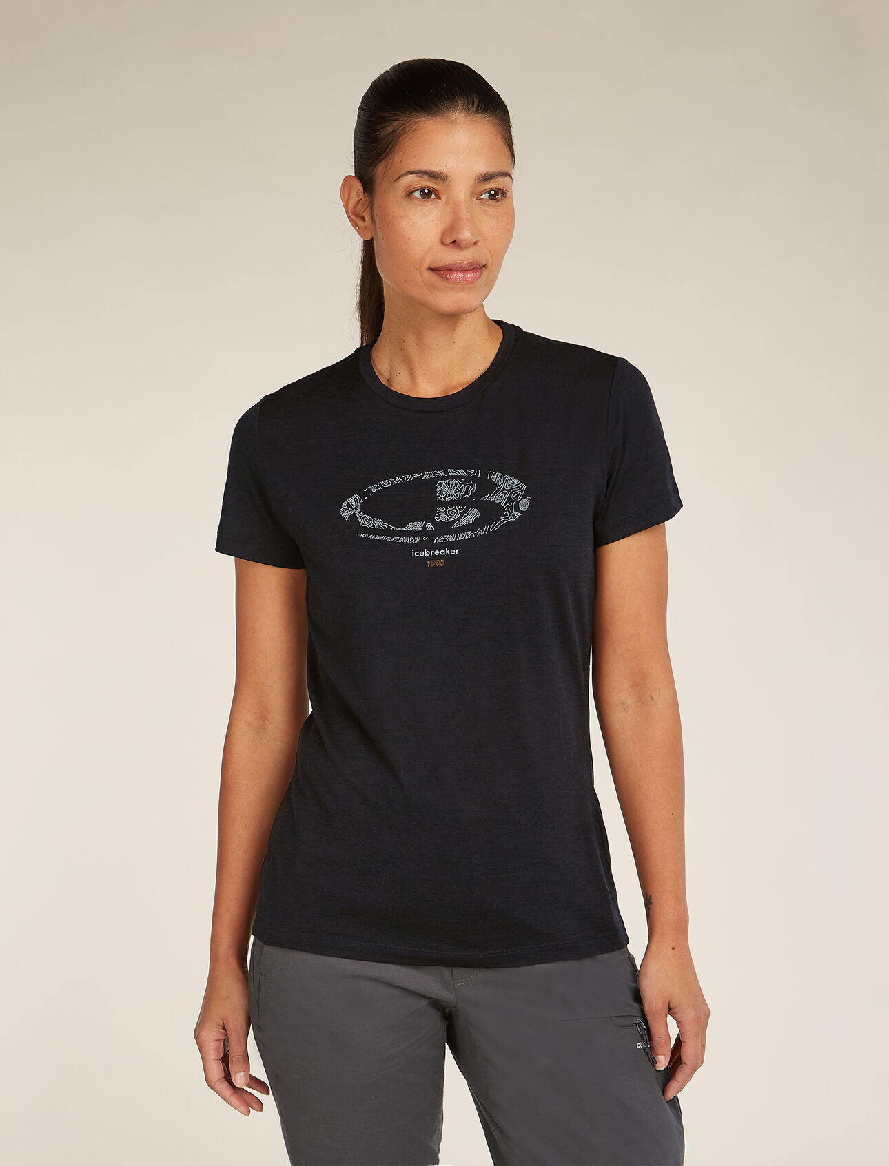 Womens Merino 150 Tech Lite Short Sleeve T-Shirt icebreaker Anniversary Our most versatile tech tee that provides comfort, breathability and odour-resistance for four seasons worth of adventure, the Merino 150 Tech Lite Short Sleeve Tee icebreaker Anniversary features 100% merino wool fabric for all-natural performance. The tee's original graphic artwork celebrates our long-standing partnerships, growers and the natural evolution of the brand.