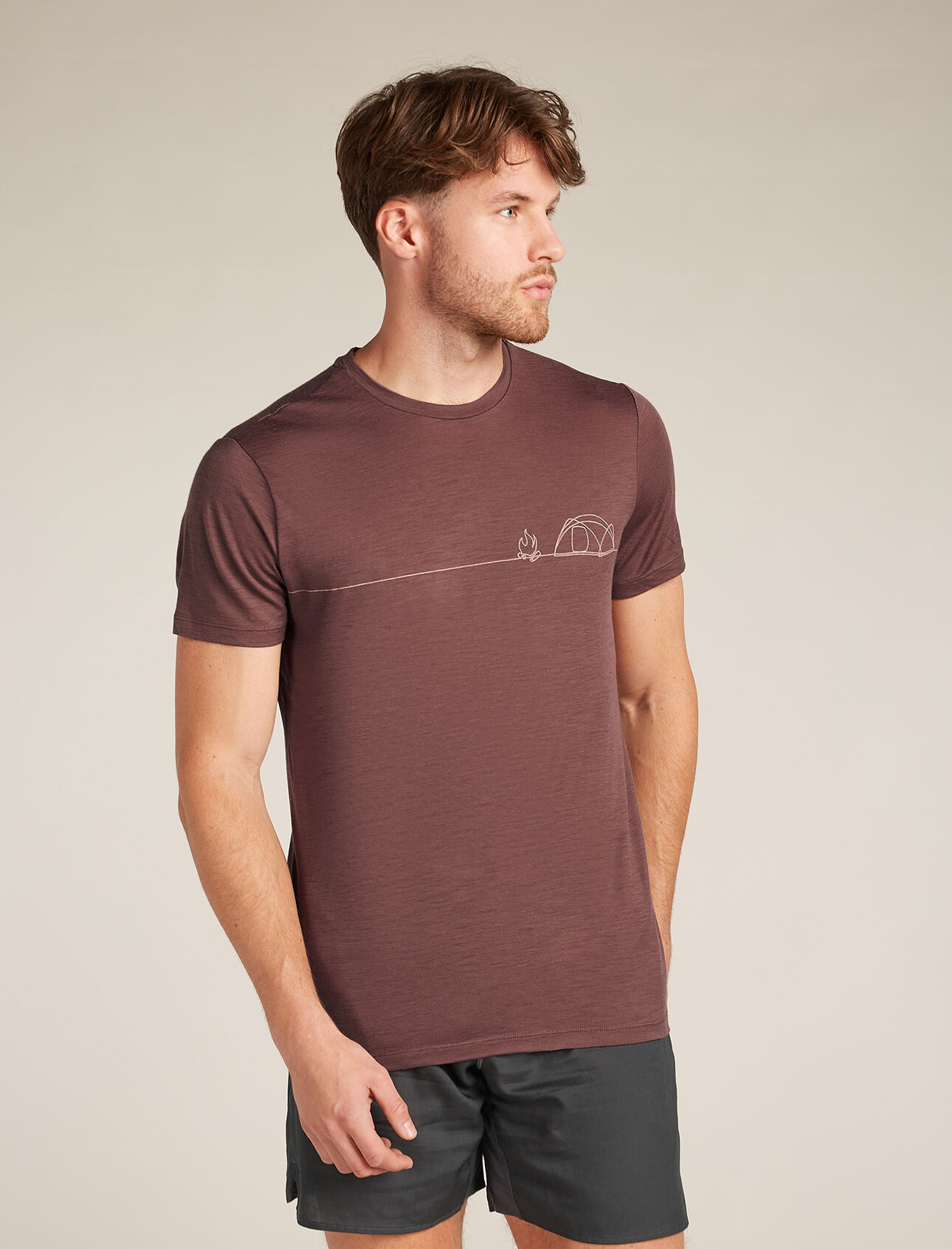 Mens Merino 150 Tech Lite Short Sleeve T-Shirt Single Line Camp Our most versatile tech tee that provides comfort, breathability and odour-resistance for four seasons worth of adventure, the Merino 150 Tech Lite Short Sleeve Tee Single Line Camp features 100% merino for all-natural performance. The original graphic artwork features a stippled print effect that references the early morning light hitting two mountain peaks. 