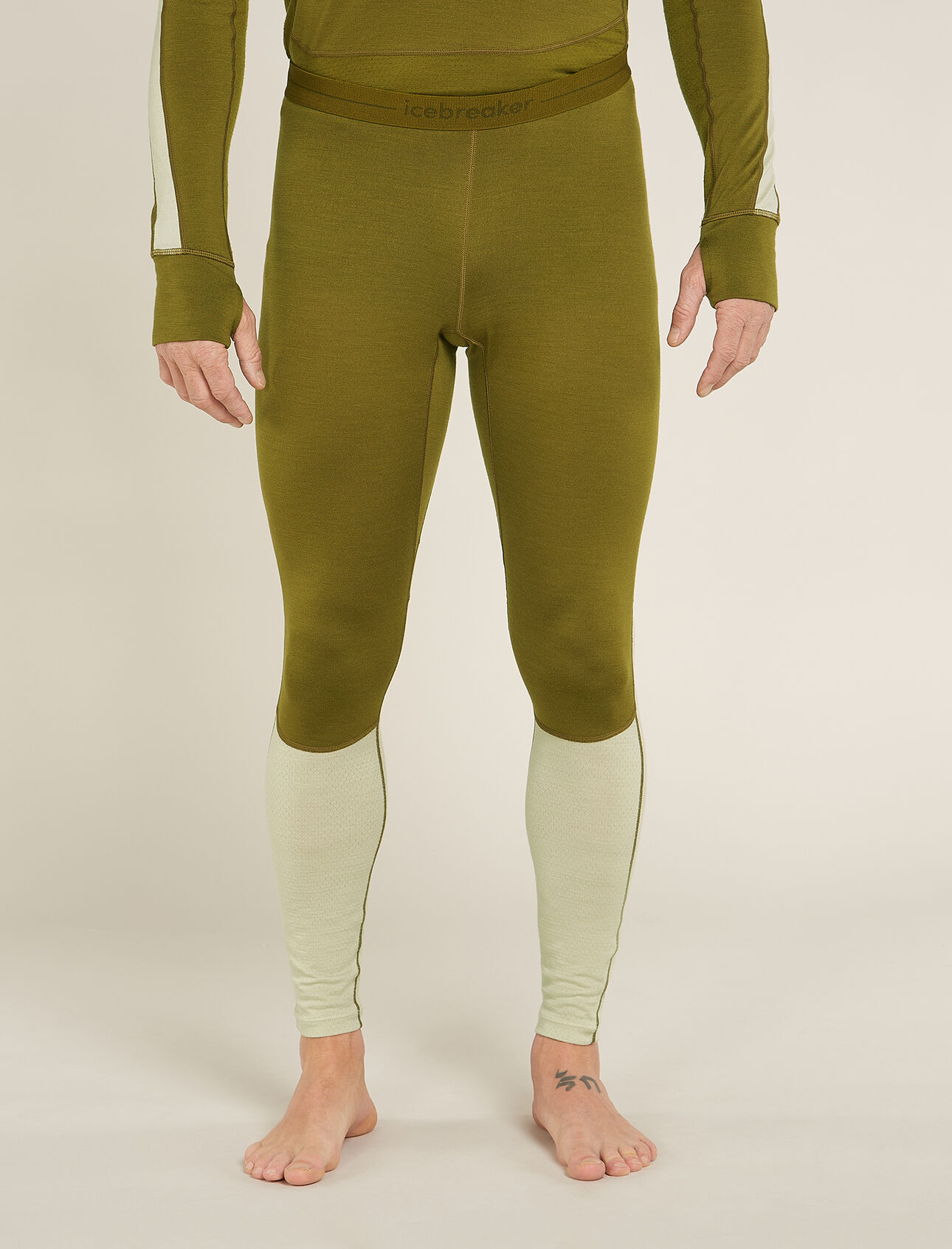 Legging 260 ZoneKnit™ en mérinos Hommes Couche de base en mérinos épaisse conçue pour réguler la température durant les activités très intenses, le legging 260 ZoneKnit™ est confectionné en laine mérinos naturelle pure. 