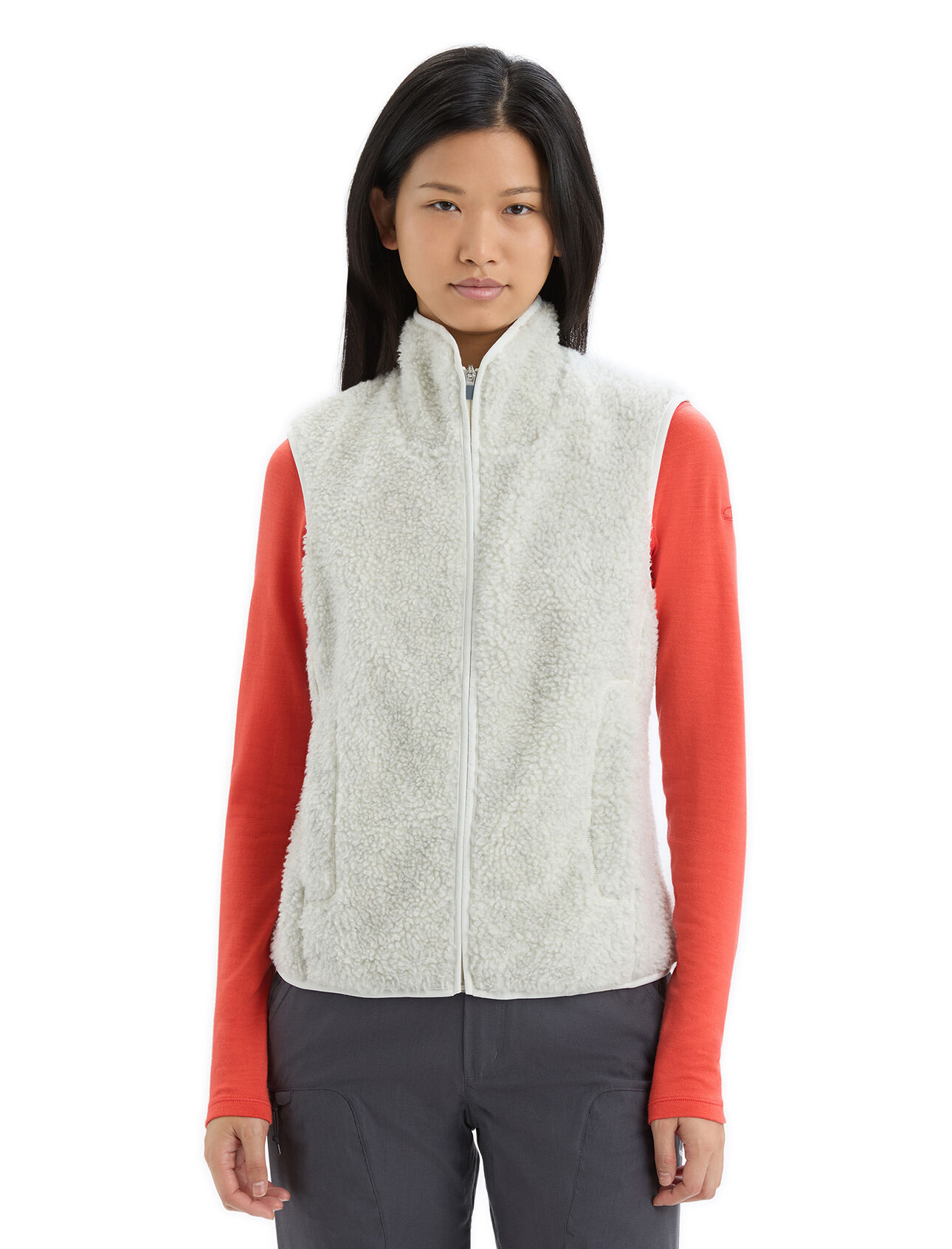 Gilet in lana merino High Pile RealFleece™ Donna Capo aderente in pile di lana merino pensato per offrire calore e comfort tutto l’anno, il Gilet High Pile RealFleece™ aggiunge la dose perfetta di isolamento termico al torso per qualsiasi attività sportiva. 