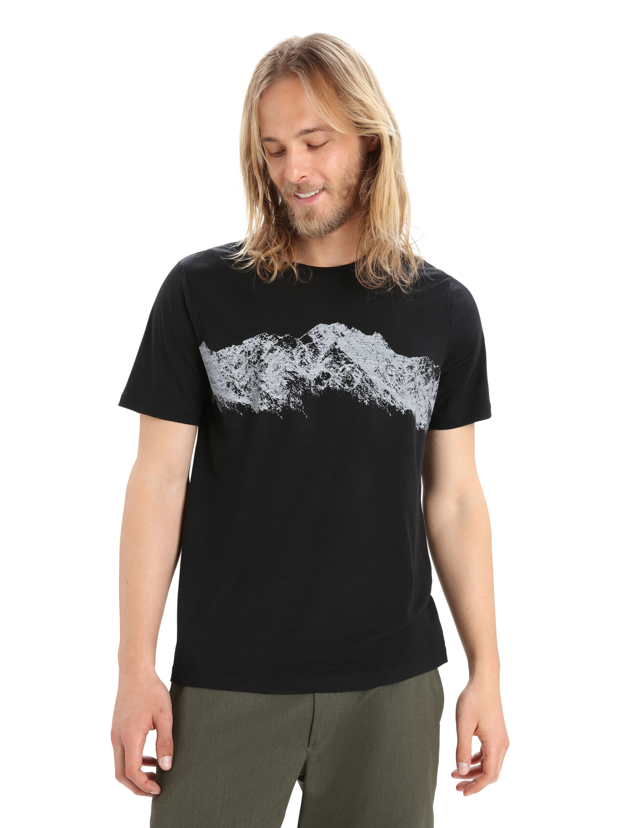 Mens Merino Tech Lite II Short Sleeve T-Shirt Remarkable Range Our versatile tech tee that provides comfort, breathability and natural odor-resistance for any adventure you can think of, the Tech Lite II Short Sleeve Tee Remarkable Range features 100% merino for all-natural performance. The tee’s original artwork by Nathan Dunn features a screenprint of New Zealand's snow-capped Remarkable Range.