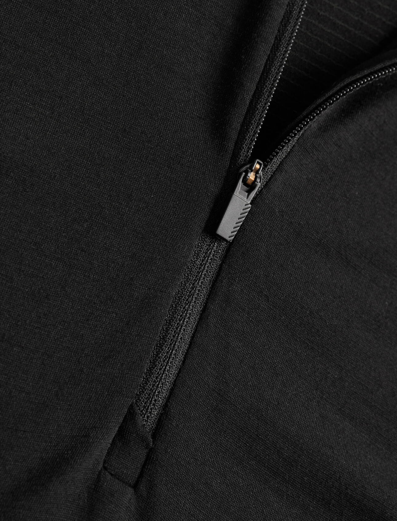 BodyfitZone™ Merino 150 Zone Long Sleeve Half Zip Thermal Top