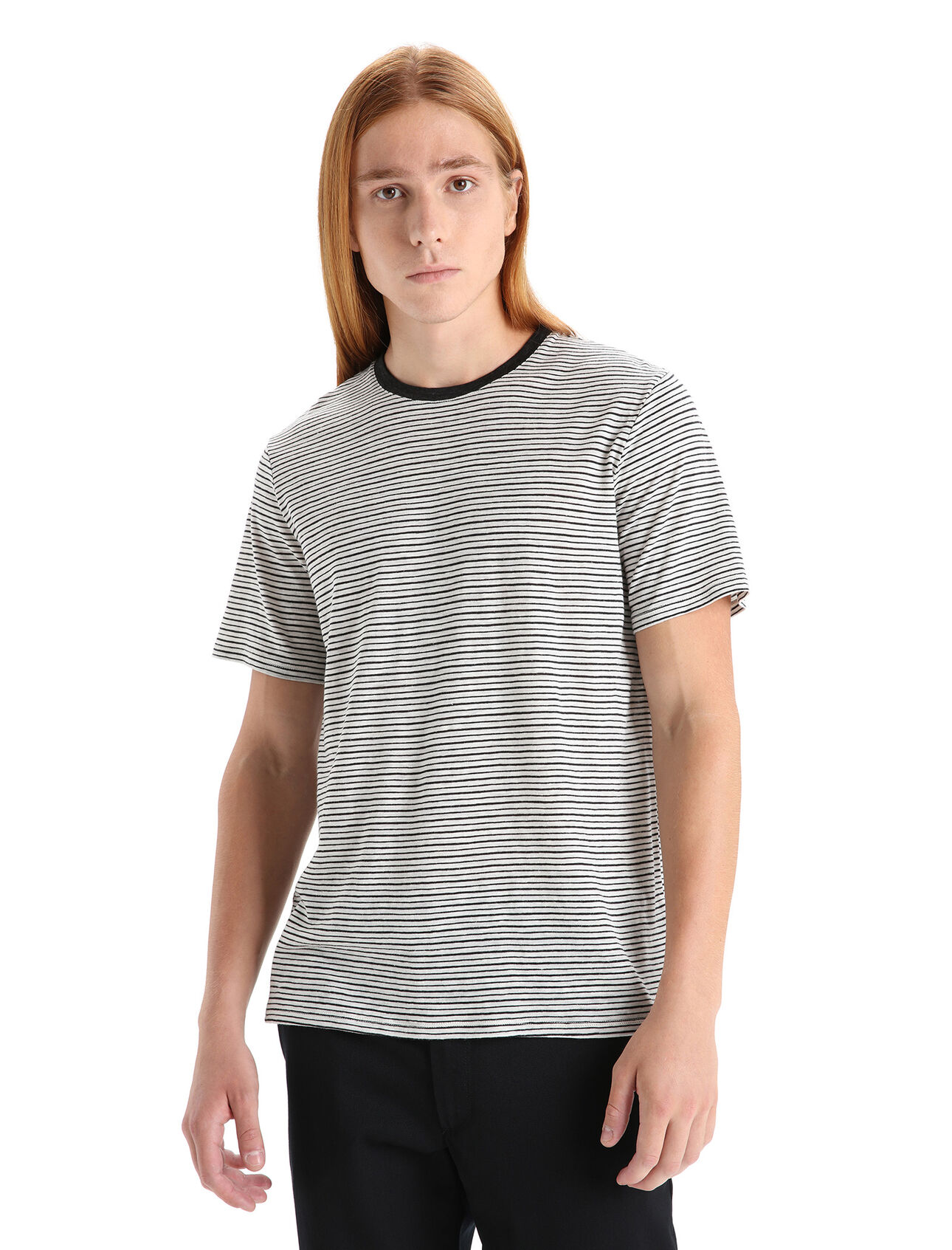 Mens Merino Linen Short Sleeve T-Shirt Stripe A lightweight, go-anywhere tee made with a soft blend of merino wool and linen, the Merino Linen Short Sleeve Tee Stripe is a staple for everyday comfort and style.