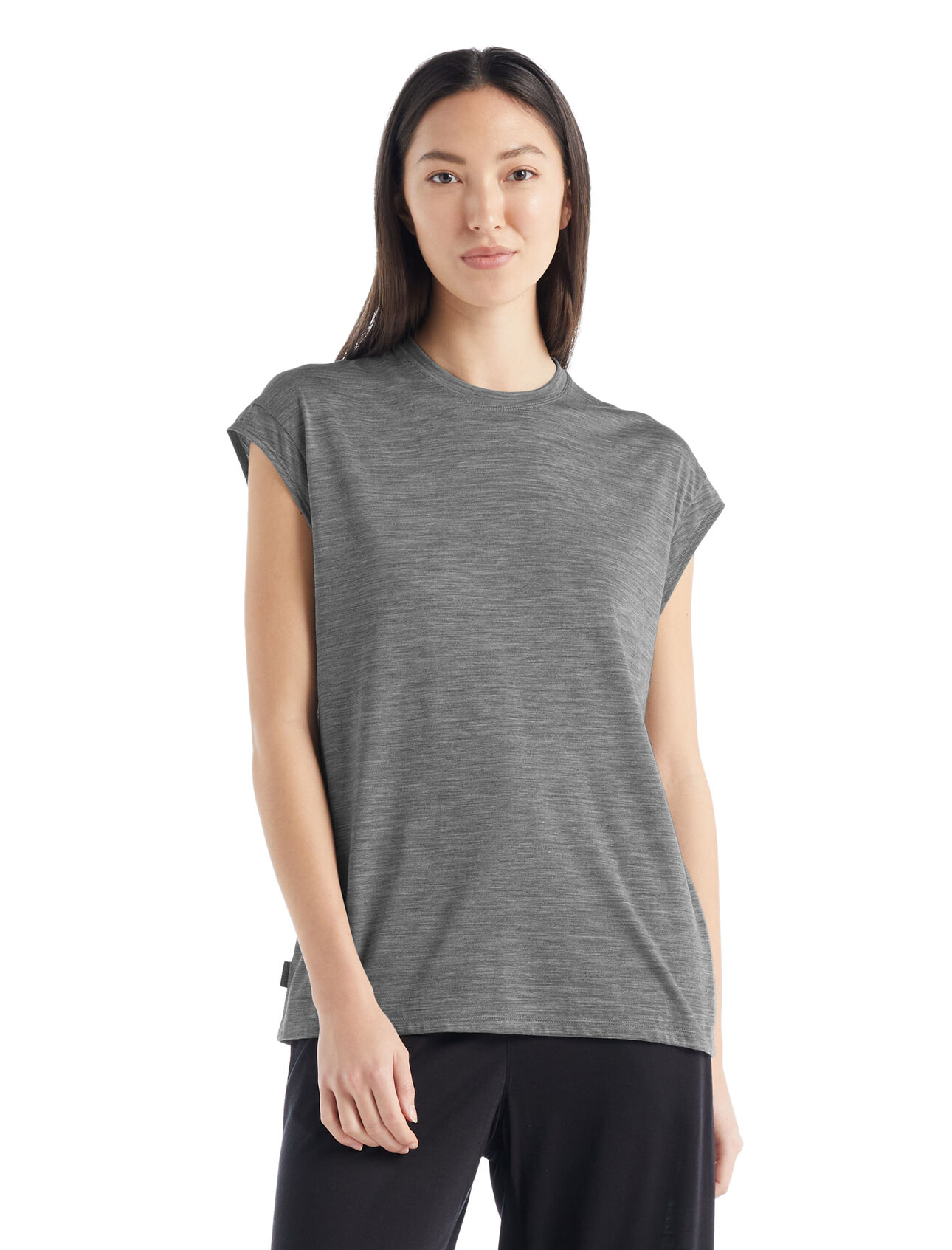 para mujer Top sin mangas Merino Drayden El top sin mangas Drayden es una camiseta cómoda de diario elaborada con una mezcla de lana merina Cool-Lite™ y TENCEL®, que ofrece transpirabilidad natural y suavidad en un estilo único.