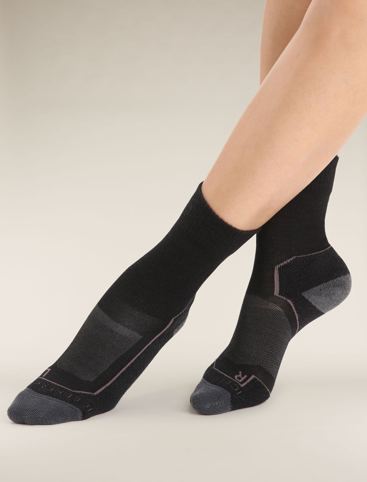 Merino Hike+ Light Crew Socks