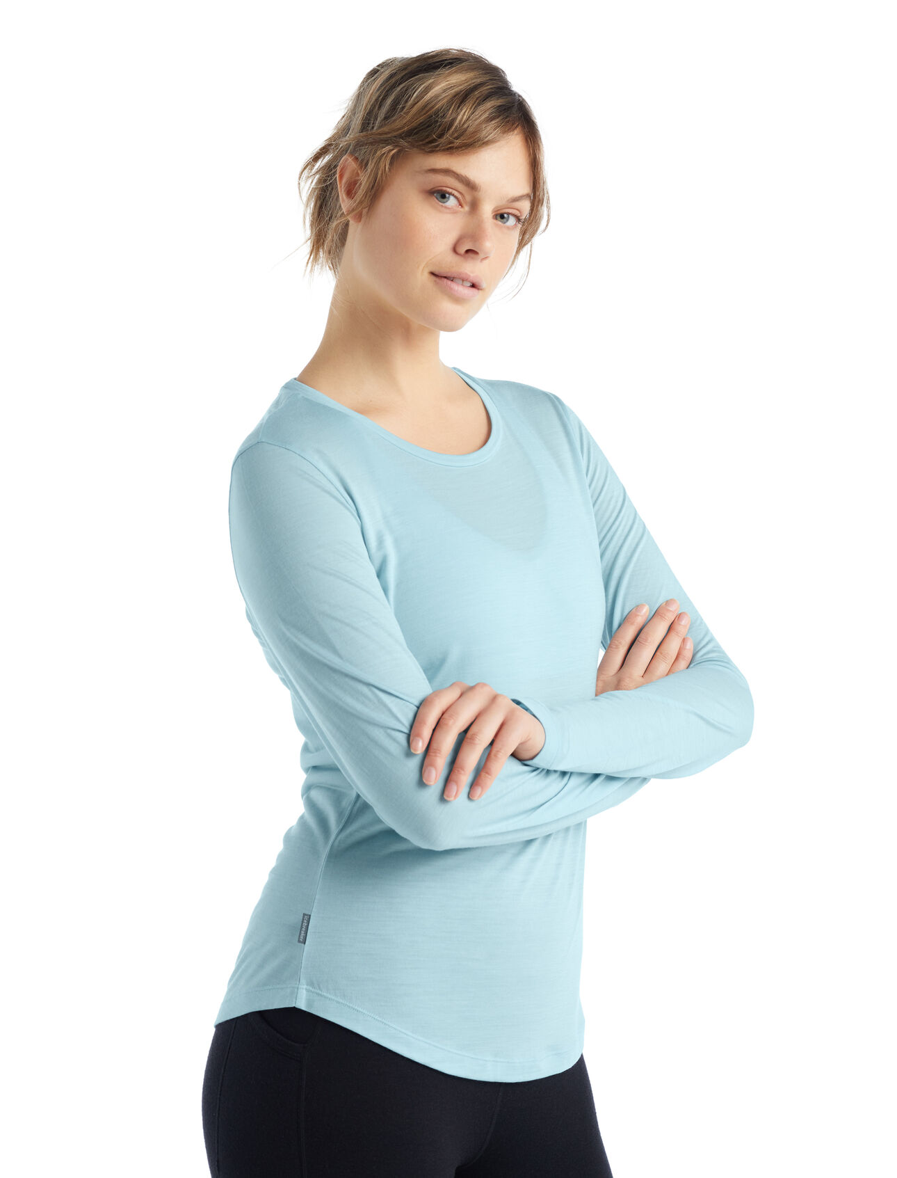 Womens Merino Sphere II Long Sleeve T-Shirt A soft merino-blend tee made with our lightweight Cool-Lite™ jersey fabric, the Sphere II Long Sleeve Tee provides natural breathability, odor resistance and comfort.