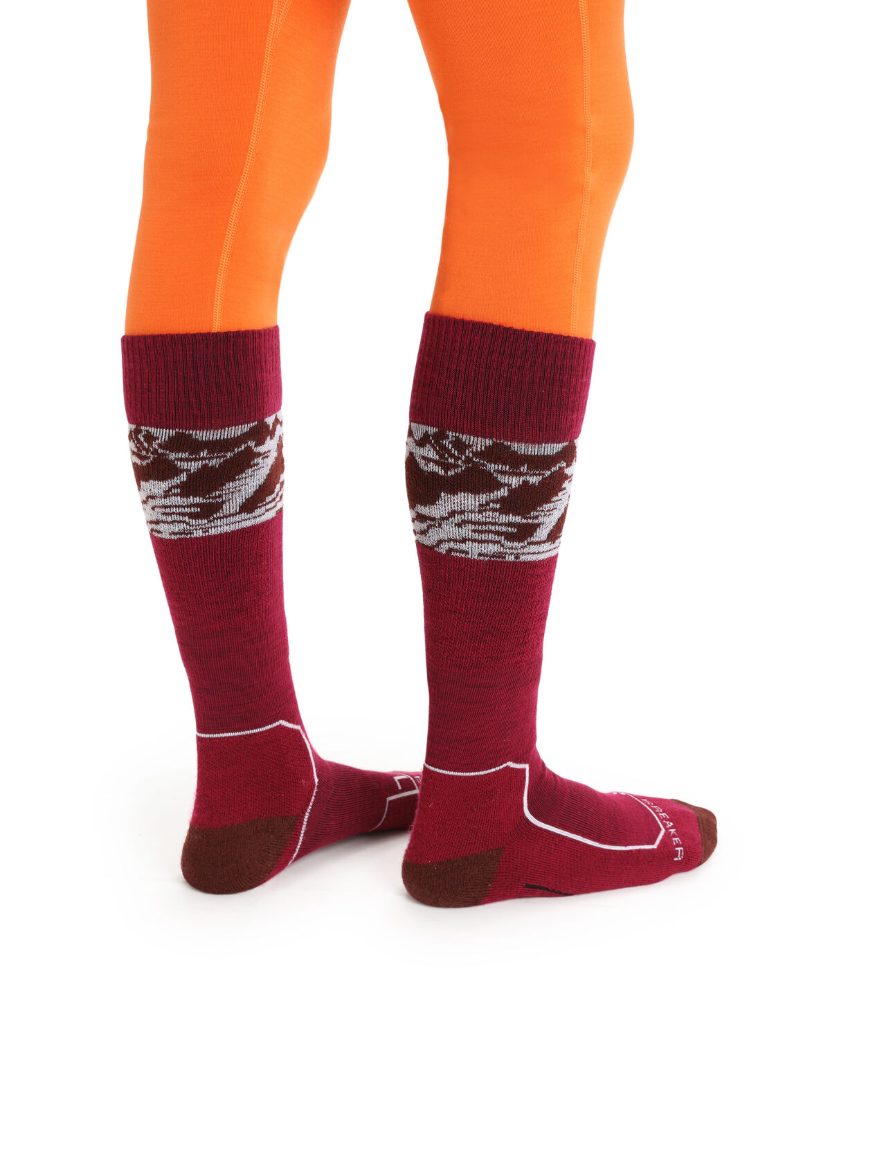 Womens Merino Ski+ Light Over the Calf Alps 3D Lightly cushioned ski socks for skiing the resort or the backcountry, the Ski+ Light Over the Calf Alps 3D socks are made with a durable, breathable merino wool blend.